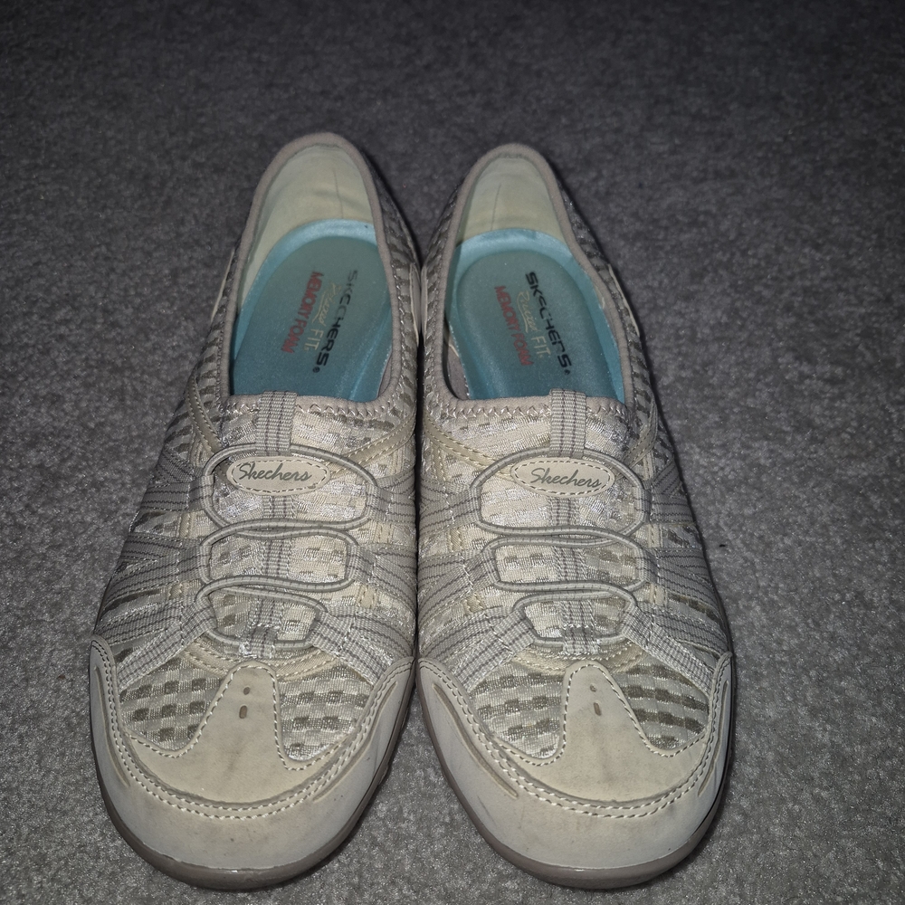 Skechers Women's Beige Slip-On Sneakers - Picture 3 of 5